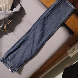 Jeans straight legged